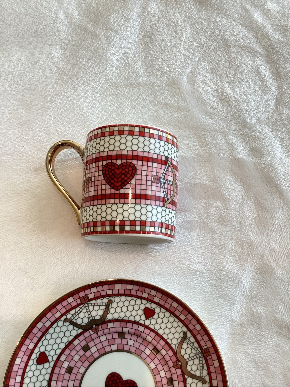 Anthropologie Bistro Espresso Cup Saucer 24KT Tile Stoneware Heart Bow & Arrow - Picture 10 of 14